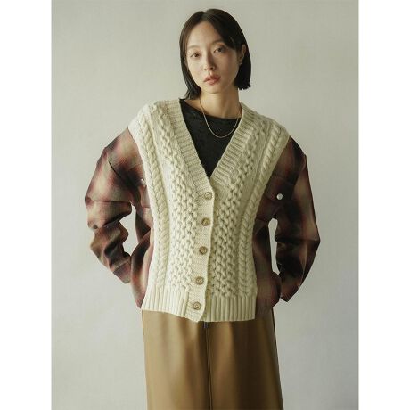 [^ԁF011119327]ّfނhbLOꂽ̂J[fBKBjbg̓`N`N_炩AVc͒悭n̂鐶ngpĂ܂BڈȏɌyʂȂ̂ŁAƉHDĂ̂ꂵ|CgBjbg͗̊̂P[u̕ҒnŏH~炵GߊoBh߂Ȃ`FbNŁAlł₷J[O͂łBZ߂̏䊴dȂ肪ȏH~X^C̃oXꂢɕۂ܂Btg{^߂ăCƂĂ͂AgbvX̏ォHD郌C[hX^CȂǕL񂵂Ă܂B fF165cmBe摜́A̓₨g̃j^[ݒȀƖɂۂ̏iƐFقȂꍇ܂BԎɋ߂F͐n摜ł܂B 9icmj:65:63:49.5:82g:65