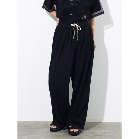 [^ԁF022231053]|PbgɓF̎hJAJbg\[fނ̃ChpcBEGXg͑SɉAh[XgOdlŃtBbg̒݁BɁAƂV̂鐶ngpĂAꂪ悭Kɒpł܂Bx[VbNȃfUCȂAhJ̃|Cg肰ȂANZgɁB̂߁ATVcuEXȂǃVvȃgbvXƍ킹ĂȂꊴ܂܂BƂVGbgŔoAbNX˔{B܂AƒŐłC[W[PAꂵ|CgłBJWAX|[eBȃX^CO܂ŕL􂷂A߂̃ACełBfF167cmA162cmfނgpgbvXi021231052j܂BBe摜́A̓₨g̃j^[ݒȀƖɂۂ̏iƐFقȂꍇ܂BԎɋ߂F͐n摜ł܂B9icmjpc:99EGXg:4.5EGXg:64`74qbv:104ҏ:34҉:70킽蕝:38