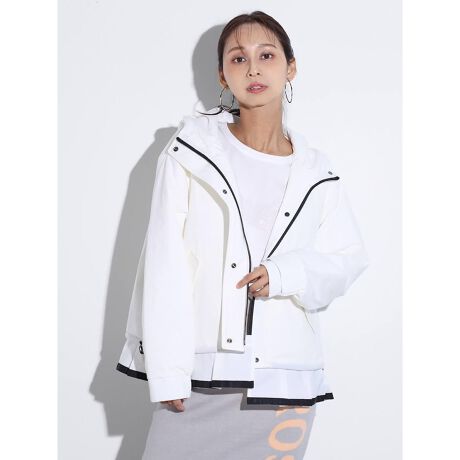 [^ԁF023131129]O\Ȑ̃v[cfUC̃u]ׁBƂTCWOŁÃjbgȂǂ̏ɂĂ܂B̊̂t[h⑳̃{[|CgBEGXg␞̃h[R[hiāAn̂VGbgŒp̂߁Bv[c͎O\łD݂̃X^COɍ킹ăAWy߂܂B􂢉\łꂵ₷̂Bꂢ߂ɂJWAɂȂށA1Əd󂷂闊V[gAE^[łB fF162cmBe摜́A̓₨g̃j^[ݒȀƖɂۂ̏iƐFقȂꍇ܂BԎɋ߂F͐n摜ł܂B 9icmj:54^63:48A[z[:56:55:78.5g:56dij:475