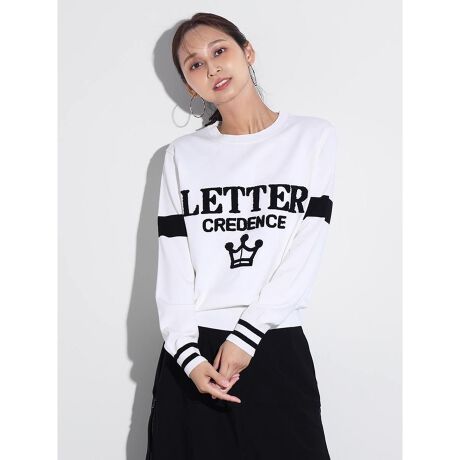 [^ԁF021131173]̓IȃNE`[tƃShJڂ䂭AlJWAȃjbgvI[o[Bmg[zFŗۂȂAقǂ悭݊̂fUCR[f̎ɁB[fނȂł͂̂Ȃ߂炩ȔGŁAXgXt[ȒSn͂łB܂AƂ䊴ŁA{[̂{gƂoX悭܂܂BfjJ[Spc킹΁ÂJWAX^CɁBŁAtAXJ[g킹ƁA炵͋CvXł܂BfF162cmBe摜́A̓₨g̃j^[ݒȀƖɂۂ̏iƐFقȂꍇ܂BԎɋ߂F͐n摜ł܂B 9icmj:61:39:56.5:77g:48