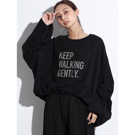 [^ԁF021231265]̓IȃVGbgƃtg̃bVg݊JbgvI[o[BƂƗhbvV_[ƂƂgA{fBCEɂAbNXSn܂BɃtgɂbVfނCȂANZgƂȂAVvȂX^COƐVNɌĂ܂B܂Aɂ̓^bN񂹂ă{[A̓Iŉ؂₩ȃVGbgɎdグĂ܂Bɂ^bN{Aقǂ悢o[VGbg\z邱ƂŁACƂoX悭܂̂́BO㍷̂钅䂪̌^Jo[ɂʓIŁAC킸ꖇɎdオĂ܂Bǂȃ{gƂ悭AfjŃJWAɁAꂢ߃pcXJ[gŏiɂƁALX^COɗnޖ\gbvXłBfF162cmBe摜́A̓₨g̃j^[ݒȀƖɂۂ̏iƐFقȂꍇ܂BԎɋ߂F͐n摜ł܂B 9icmjiO^j:50^60:65:54:87.5g:73