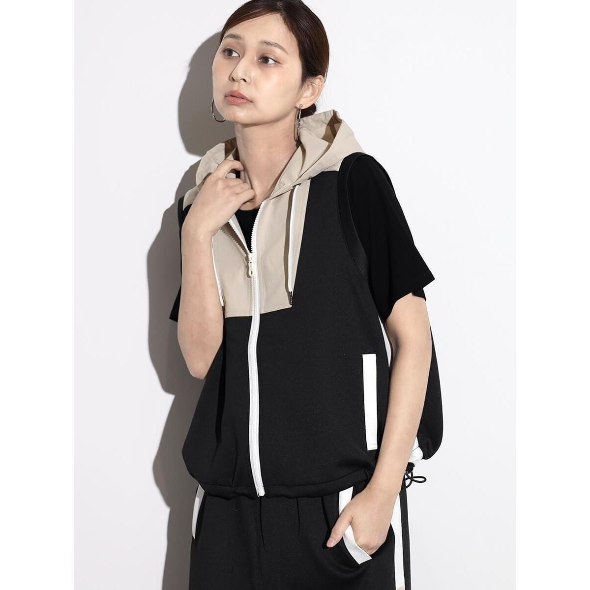 ヤマダヤ ストア(YAMADAYA STORE) レディース ベスト・ジレ の一覧