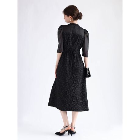 [^ԁF064111649]炵VGbgŏiȃfUChXB̂ӂWK[hn\Lőlȏ̈ۂɁBƃfRẽVA[fނA悢vXBEGXg̃^bNƃobNɃ{ALZ~tAȃVGbgłBp[eB[V[ʂȓɉf؂₩ȃfUC͂1łBfF171cmBe摜́A̓₨g̃j^[ݒȀƖɂۂ̏iƐFقȂꍇ܂BԎɋ߂F͐n摜ł܂B9icmj:121:31.5:39:56g:44EGXg:71qbv:104