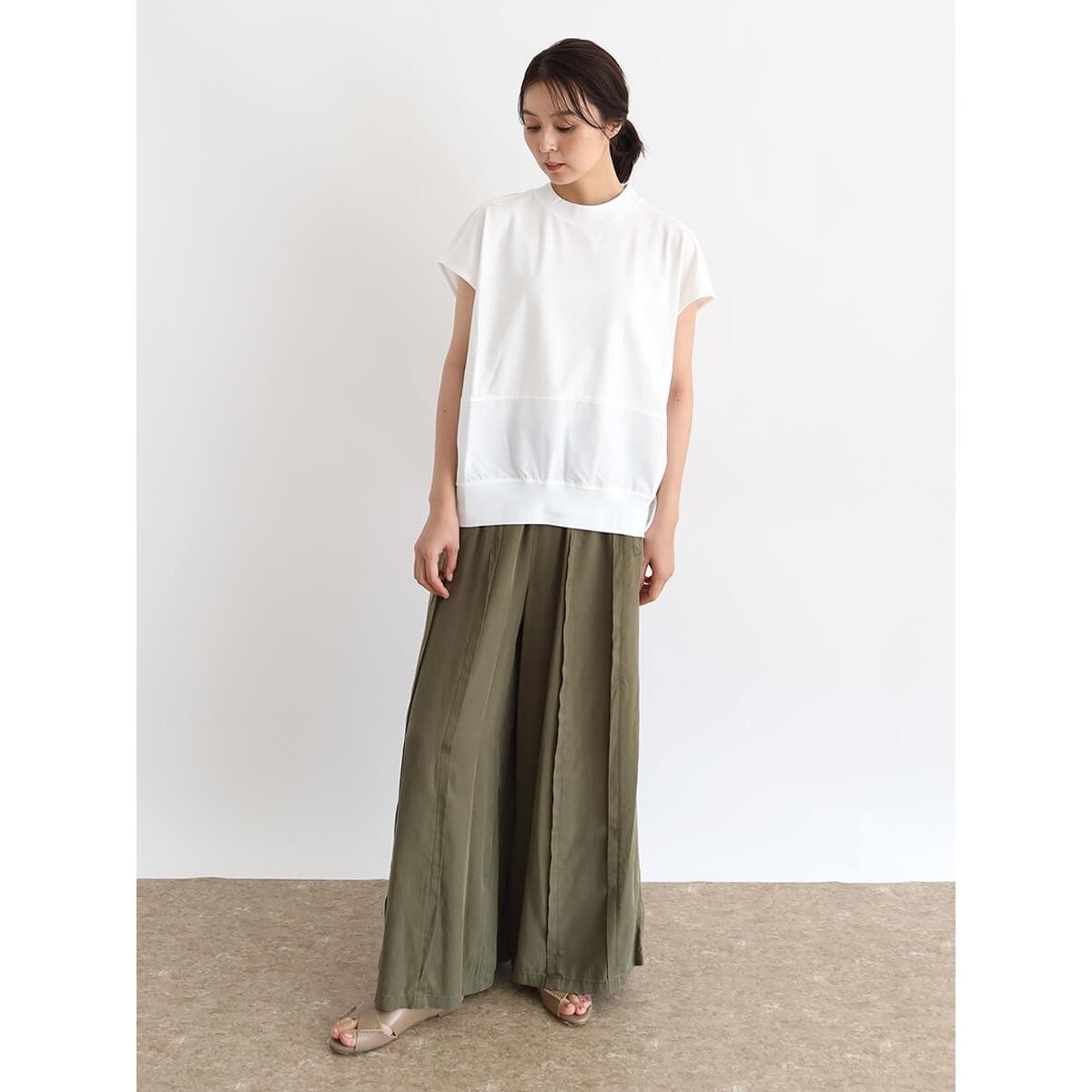 タックデザインワイドパンツ | クローブ(CLOVE) | マルイウェブチャネル