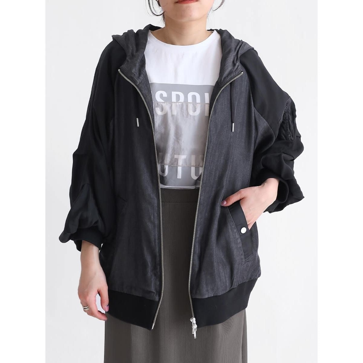 【極美品】SLOBE IENA CEタフタショートダウン ブラック 38 M SLOBE IENA スローブイエナCEタフタショートダウン