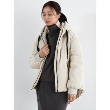 フードミドルダウンブルゾン