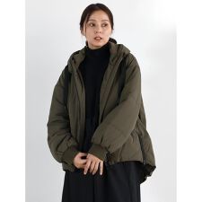 フードミドルダウンブルゾン