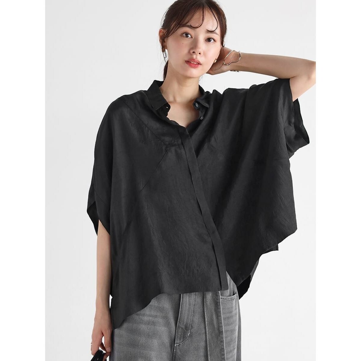新品 ヤマダヤ Vin アセテートドルマンオーバーシャツ ベージュ