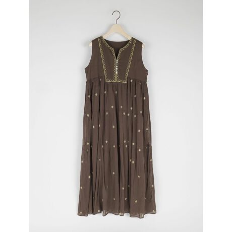 [^ԁF084122710]@ׂȃhJ{ꂽm[X[us[XB炩ȔG̃[~RbgnŁAʋCɗDĂAG߂ɂKɉ߂܂B тɂӂƗheBA[hVGbg炵vXĂ܂B܂A؂ւfUCŁAX^CAbvʂQBbNXSnƑliȃfUCŁA킩炨o܂ŕL􂷂ACełBfF167cmBe摜́A̓₨g̃j^[ݒȀƖɂۂ̏iƐFقȂꍇ܂BԎɋ߂F͐n摜ł܂B9icmj:127:34g:49