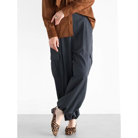 [^ԁF082223771]JWAȃpV[gpc炵ubVAbv1BobNSdlŃtg̓tbgłƂfUCłBtFCNWbp[ŒEyȂ̂|CgB̓hXgdlɂȂĂ̂ōiătɁAi炸ɐ΂ꂢ߃VGbgɒ߉\B̓̋CV[ɍ킹ĕ͋CςĂ܂B1ŕLȂ{ɂȂACełBfF166cmBe摜́A̓₨g̃j^[ݒȀƖɂۂ̏iƐFقȂꍇ܂BԎɋ߂F͐n摜ł܂B9icmjpc:96.5EGXg:4EGXg:63`76qbv:96ҏ:34҉:63.5킽蕝:33