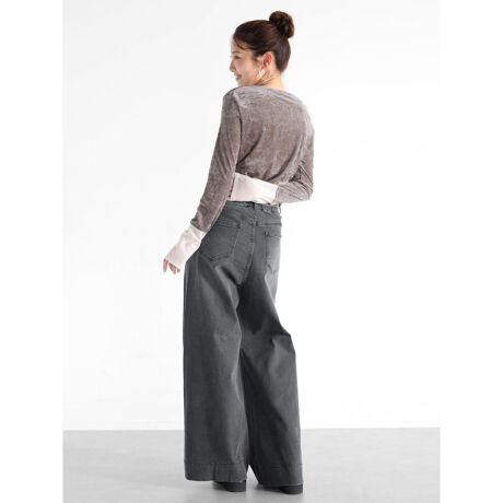 [^ԁF081223825]iȌNbVxAA؂₩ɈĂgbvXB_炩Lk̂xAfނĝɒ悭tBbgÂX^C܂Bɂ̓̂VA[fނ炢AX^COɂ肰ȂANZgvXB1łƒȂ̂͂As[XrX`FƂ̃C[hAWPbg̃Ci[ƂĂ􂵂܂B𒷂߂ɔ`AƂグăjAX̂钅Ȃ߁BJWA炫ꂢ߂ȃX^CO܂ŕL􂷂ACełBfF166cmBe摜́A̓₨g̃j^[ݒȀƖɂۂ̏iƐFقȂꍇ܂BԎɋ߂F͐n摜ł܂B9icmj:58.5:38:63.5:84g:45