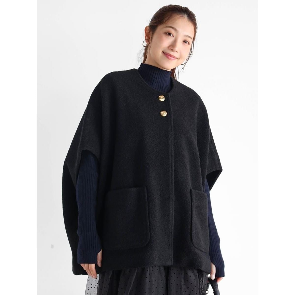 新品タグ付き　AVIE アビィ　ふんわりノーカラーアウター　裏ボア　ヤマダヤ ヤマダヤ ストア(YAMADAYA STORE) レディース ブルゾン の一覧