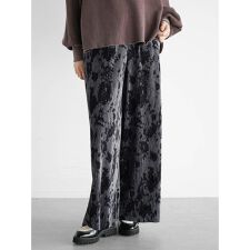 タイダイ柄プリーツベロアパンツ