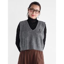 ビーズ刺繍ロゴVネックニットベスト