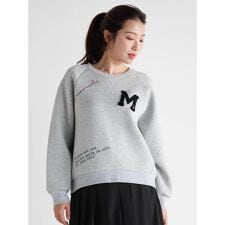 ワッペン&刺繍スウェットプルオーバー