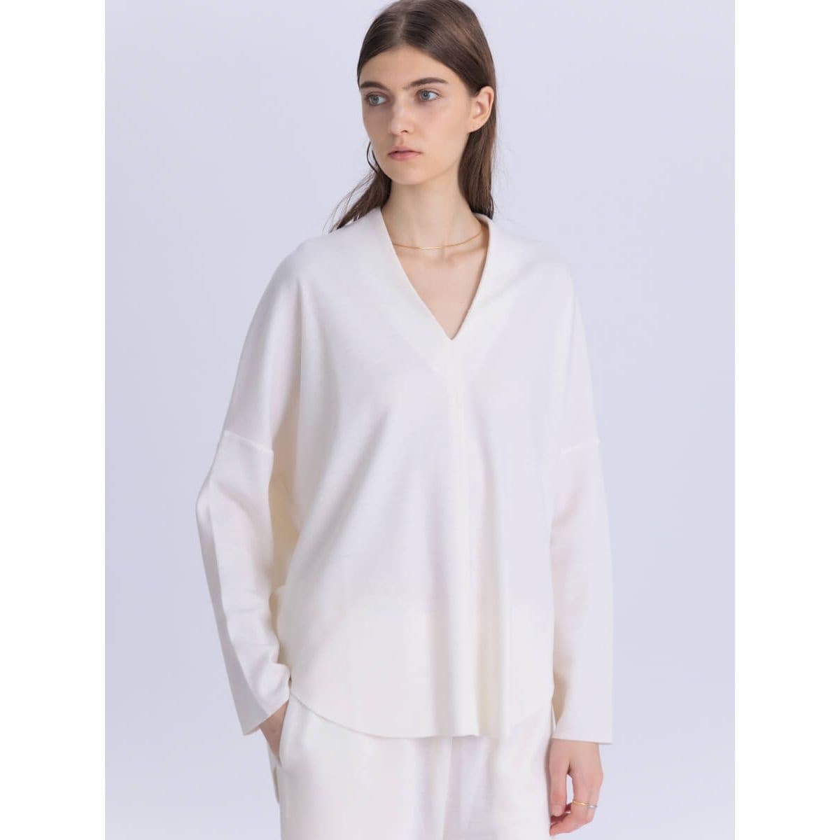 ウールスムースVネックプルオーバー | アーガ(Aga) | マルイウェブチャネル