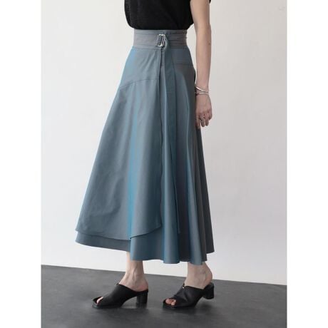 [^ԁF112118162]fޔ̕\ʊƂȂ߂炩ȃ^b`̖ȍ̃|GXefށBՂƂʊɓKxȃn̂鐶nVGbgL[v܂BOV[Ył̒py߂fފƂƒł̃C[W[PA_͂̈łBfUCAVg[ɏdȂ鐞{[oAbvfUC͓IAgaOZ[̃XJ[gBdȂ蕔郉_ȍ킹jAX̂\^AƂEGXg琞ɂčLtAClC|CgBEGXg̓xgŒłAVvȃgbvXƂ̃X^COۓIɎdグꒅłBBrand ConceptAga / A[K㎿Ȑnɂ萶n`ie[}ɔėp̍ACeWJBubNCAga BlackA{̐nYn[J[Ǝg񂾃nCNXCaga{WJBfF170cmBe摜́A̓₨g̃j^[ݒȀƖɂۂ̏iƐFقȂꍇ܂BԎɋ߂F͐n摜ł܂B9icmjXJ[g:84EGXg:7EGXg:62`qbv:126`