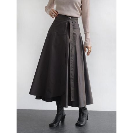 [^ԁF112118162]fޔ̕\ʊƂȂ߂炩ȃ^b`̖ȍ̃|GXefށBՂƂʊɓKxȃn̂鐶nVGbgL[v܂BOV[Ył̒py߂fފƂƒł̃C[W[PA_͂̈łBfUCAVg[ɏdȂ鐞{[oAbvfUC͓IAgaOZ[̃XJ[gBdȂ蕔郉_ȍ킹jAX̂\^AƂEGXg琞ɂčLtAClC|CgBEGXg̓xgŒłAVvȃgbvXƂ̃X^COۓIɎdグꒅłBBrand ConceptAga / A[K㎿Ȑnɂ萶n`ie[}ɔėp̍ACeWJBubNCAga BlackA{̐nYn[J[Ǝg񂾃nCNXCaga{WJBfF170cmBe摜́A̓₨g̃j^[ݒȀƖɂۂ̏iƐFقȂꍇ܂BԎɋ߂F͐n摜ł܂B9icmjXJ[g:84EGXg:7EGXg:62`qbv:126`