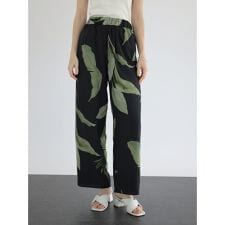 Agaオリジナルリーフプリントパンツ