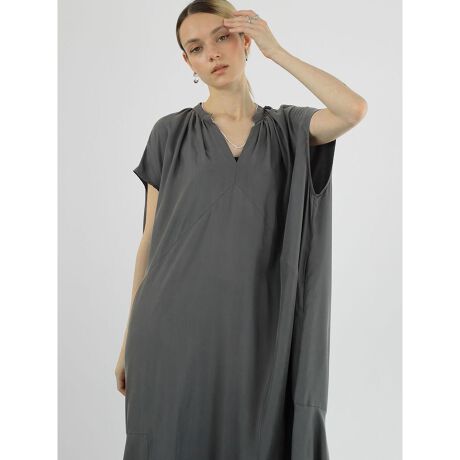 [^ԁF114118141]fރJWAɂȂ肷悢AVL[^b`łǂBe[ŴLv~ |GXefށBLv̓łzEłƔ̗ǂSnłBfUC_炩ȃh[v͂̃m[X[us[XB񌳂̓fReCAwʂɂ͂ՂƊ񂹂MU[i`ȗ̊ƗDȃVGbgo܂BтɂȂтh[vCȈۂvXA1ŃT}ɂȂĂ̂łX^Cɂ߂̈iłBBrand ConceptAga / A[K㎿Ȑnɂ萶n`ie[}ɔėp̍ACeWJBubNCAga BlackA{̐nYn[J[Ǝg񂾃nCNXCaga{WJB  Aga 2025 SEASON COLLECTIONfF170cmBe摜́A̓₨g̃j^[ݒȀƖɂۂ̏iƐFقȂꍇ܂BԎɋ߂F͐n摜ł܂B9icmj:128:35g:75