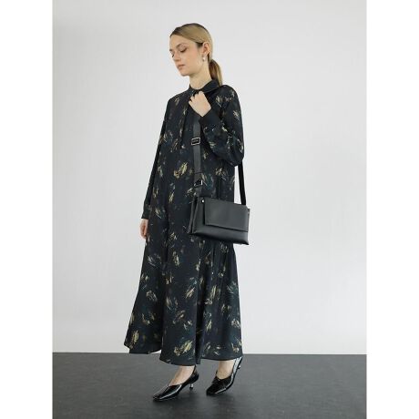 [^ԁF114118247]fޏH[hYXG[hCNȃTefނɃA[g悹AgaIWi}ẴvgBƌyʂؗȃh[v́BVɂȂɂł̃C[W[PA܂BfUC@ׂȃ^b`̃vgA[gŕ\AgaIWivgf郏s[XBJWA肰Ȃ{ꂽ㔼g̃VcfUCtg̗]𖄂ߋZ胏s[XɊiグBɌėhtAC炵ەtfUCACeBÂȂ肷Amg[ȔzFlXȃV[Ƀ}b`܂BBrand ConceptAga / A[K㎿Ȑnɂ萶n`ie[}ɔėp̍ACeWJBubNCAga BlackA{̐nYn[J[Ǝg񂾃nCNXCaga{WJBfF170cmBe摜́A̓₨g̃j^[ݒȀƖɂۂ̏iƐFقȂꍇ܂BԎɋ߂F͐n摜ł܂B9icmj:126:39:59:78.5g:53