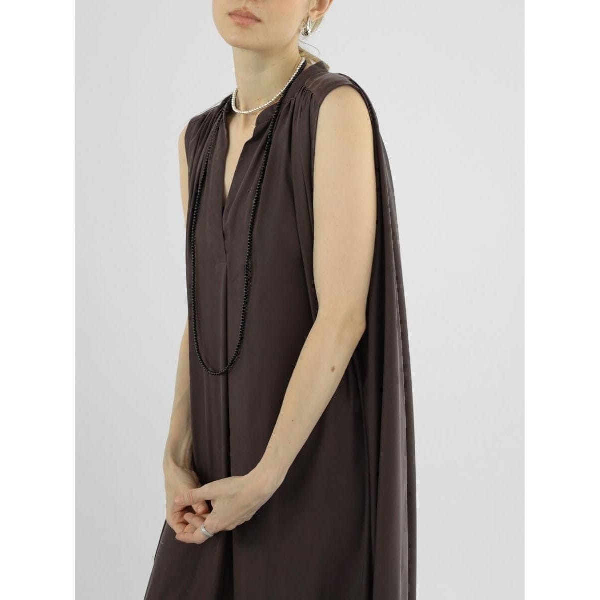 接触冷感】キュプラツイルノースリーブワンピース | アーガ(Aga