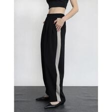 サイドラインバレルタックパンツ