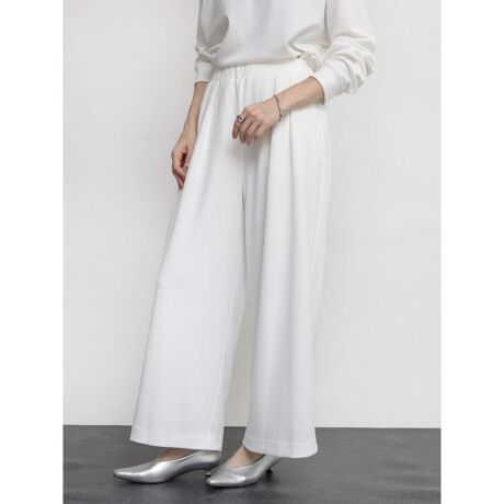 [^ԁF112218655]fޒ悢Xgb`Ə_炩ȎIB肪ǂĝ̃CɎRɓ݁AтɐSn悳܂ByăNV[ȒpƔVGbg̗܂BfUC܂ɐLтZ^[vXr̃CƌAX^CbVȈۂ炷Xg[gpcBEGXgSdlŃtBbg߂AbNXSnBVvȂꂽVGbg[hȕ͋CoAIIt킸VbNɒȂ閜\{gXłBBrand ConceptAga / A[K㎿Ȑnɂ萶n`ie[}ɔėp̍ACeWJBubNCAga BlackA{̐nYn[J[Ǝg񂾃nCNXCaga{WJBfF170cmfނgpgbvXi111218558j܂BBe摜́A̓₨g̃j^[ݒȀƖɂۂ̏iƐFقȂꍇ܂BԎɋ߂F͐n摜ł܂B9icmjpc:97EGXg:4.5EGXg:65`78qbv:106ҏ:36҉:64.5킽蕝:37