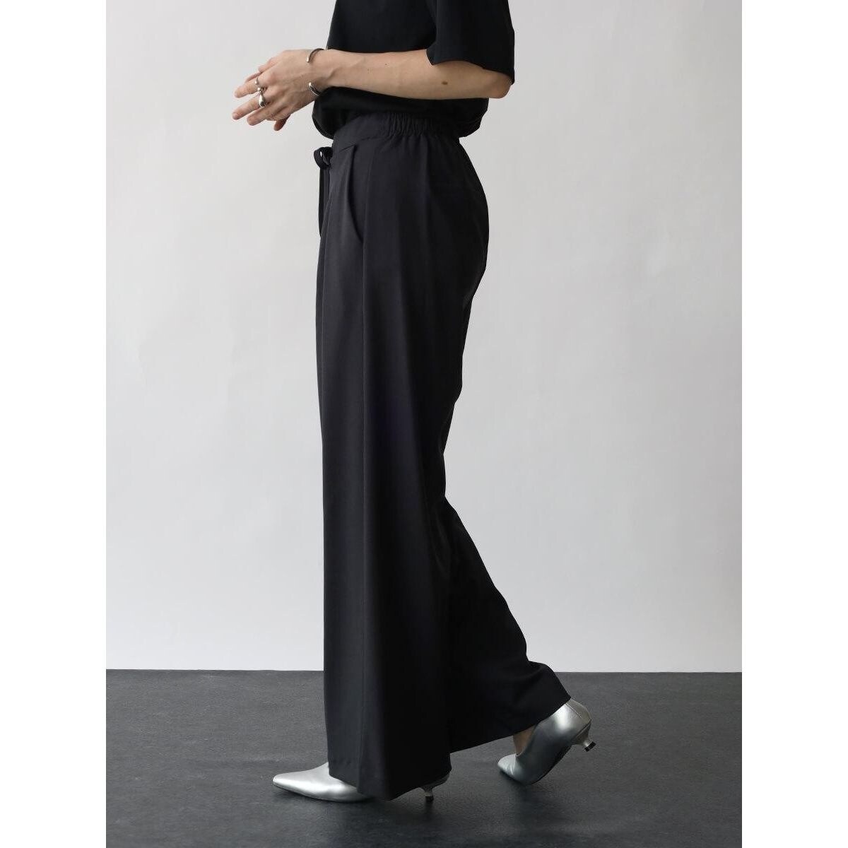 ドロストタックワイドパンツ | アーガ(Aga) | マルイウェブチャネル