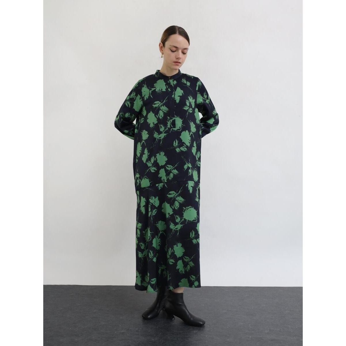 フラワーモチーフプリントワンピース | アーガ(Aga) | マルイウェブ