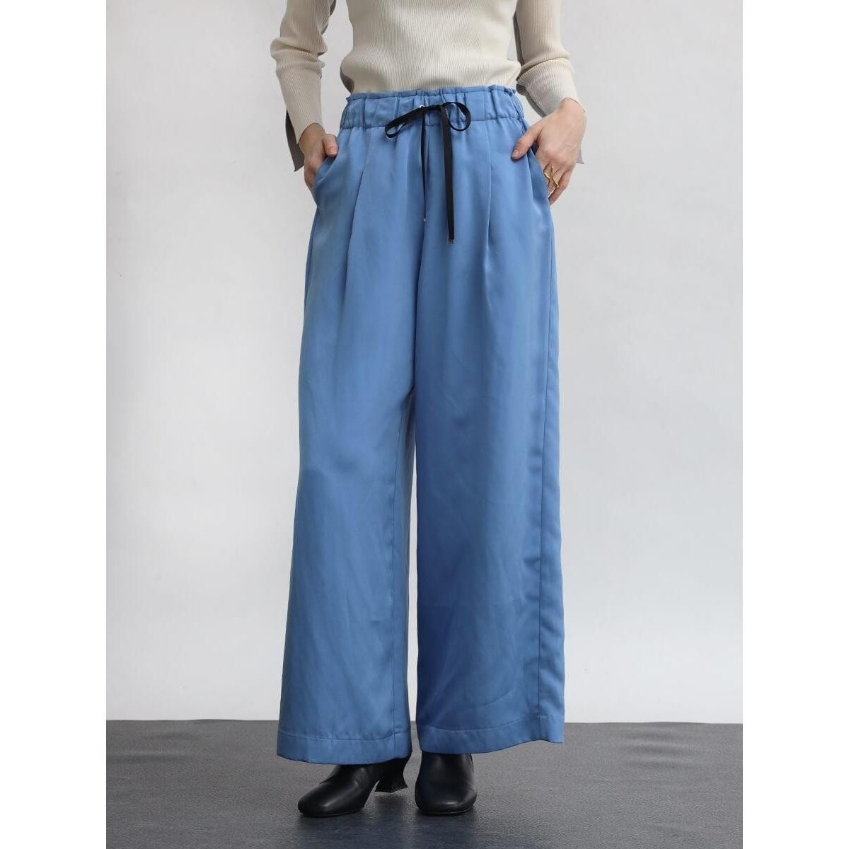 Agaオリジナルリーフプリントパンツ | アーガ(Aga) | マルイウェブチャネル