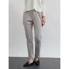 フロントスリットパンツ