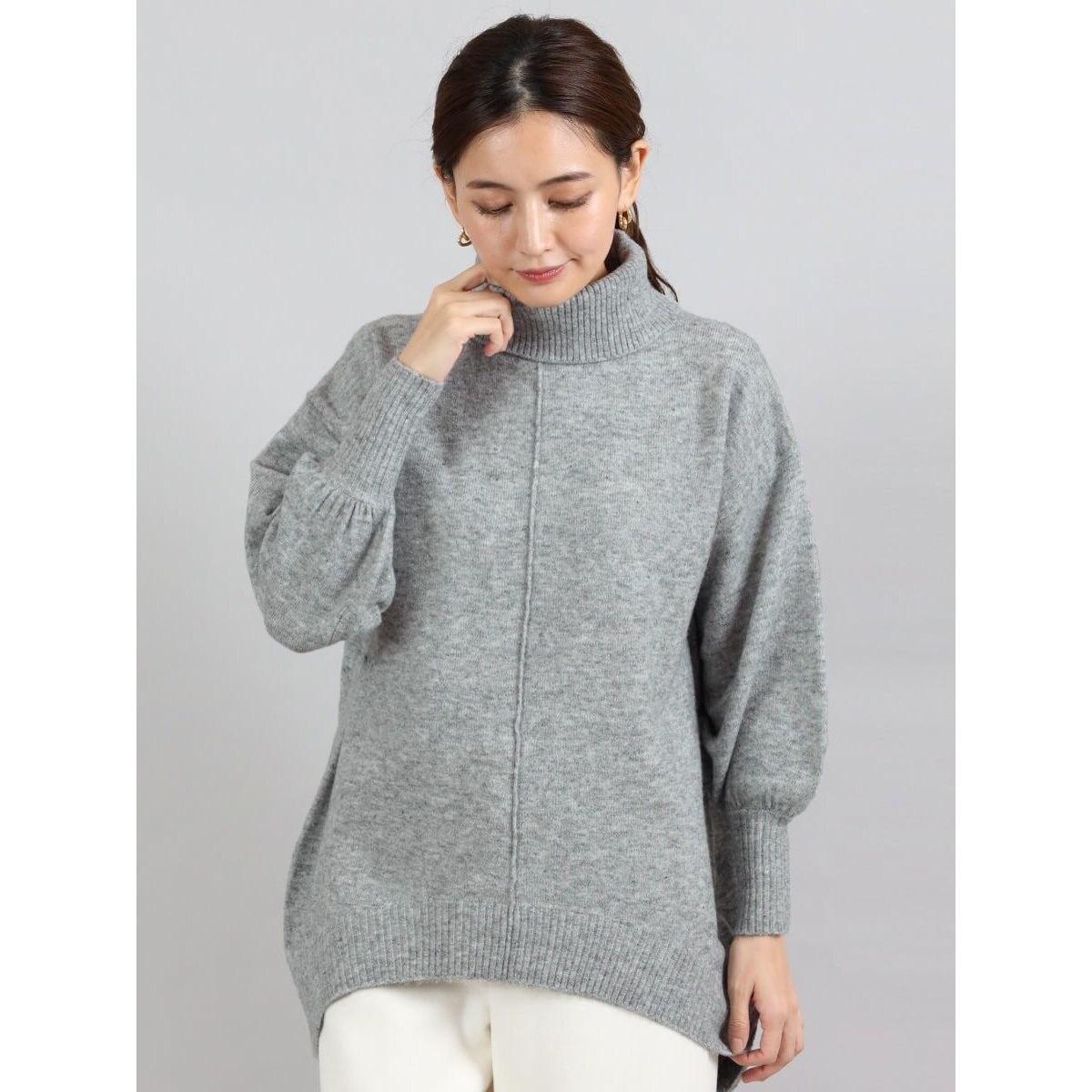 ラウンドヘムオーバーニット | フェンネル(FENNEL) | マルイウェブチャネル