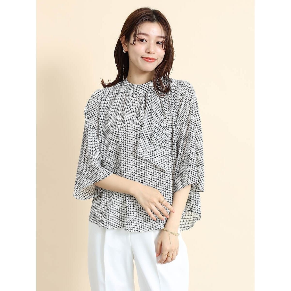 FENNELジオメトリックネックタックボリュームブラウス FENNEL フェンネルジオメトリックネックタック ボリュームブラウス