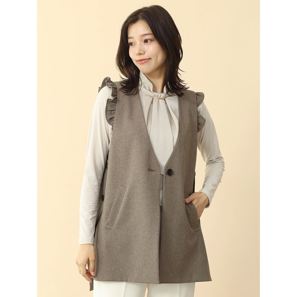 新品☆未使用　FENNEL フェンネル　ジレ フェンネル FENNEL フォックスファーアクセントジレ