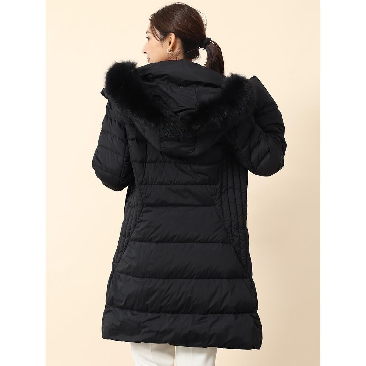 フォックスファー付きロングダウンコート | フェンネル(FENNEL