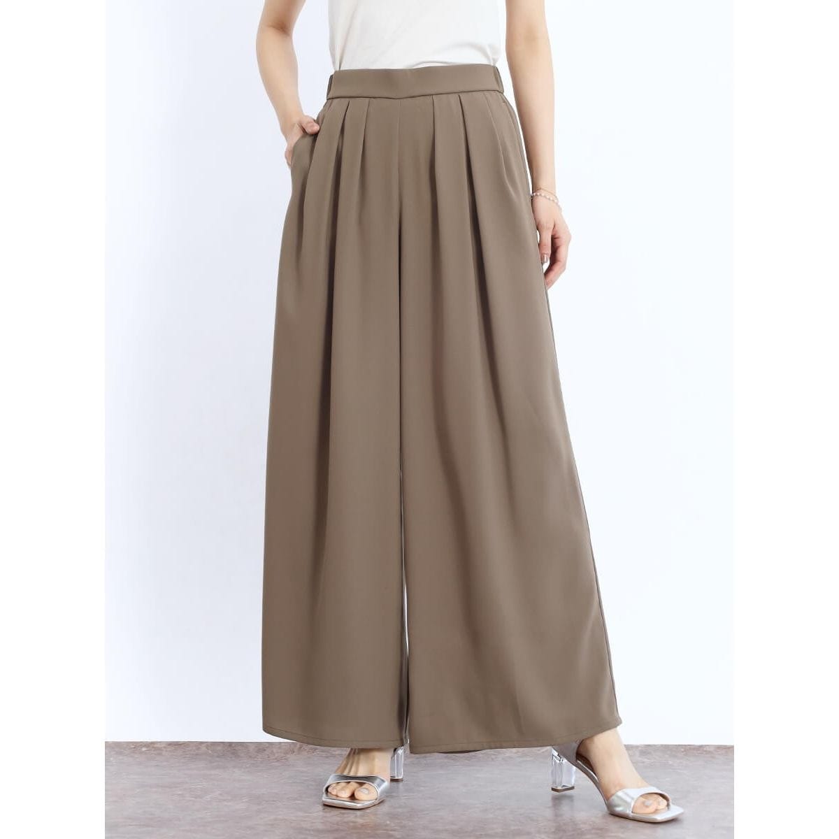 サイドプリーツワイドパンツ | フェンネル(FENNEL) | マルイウェブチャネル