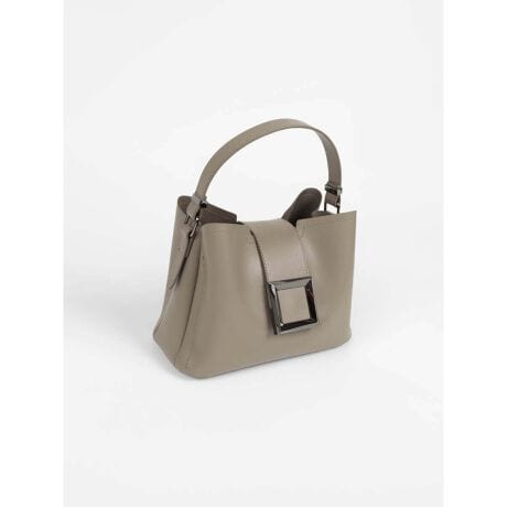 [^ԁF155117827]XNGA^̃obNANZgɂȂobOBnhtւ΃V_[obNƂĂg܂Bו̎[ɕ֗3^CvȂ̂ŁAȂ[͔QBԎĂɂyʎdlȂ̂|CgBZj[V[sȂǂ̂ƃX^Cɂ́AԂ̃obOIׂΊԈႢȂłBe摜́A̓₨g̃j^[ݒȀƖɂۂ̏iƐFقȂꍇ܂BΉTCYAirPodsFX}z(14~7cm)Fz FPET{g 500mlFA5 蒠F~A4 t@CF~m[gPC 15inchF~m{́n:18(㕔/):19/24}`:12:31.5V_[xg:94`110.5mdn{:380gV_[xg:61ge:4L