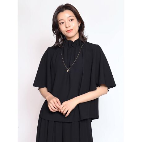 [^ԁF151318136]񌳂ɂՂƎ{ꂽMU[A؂₩ȃh[v𐶂ݏouEXBtAȃn[tX[ur܂肰ȂJo[A炵_炩o܂BlbÑMU[fUC̓SdlɂȂĂ蒅EX[YB㎿ȃW[[bggDɂ}bgȎiȕ͋CāAȂKxȔƔh[vŃVGbg܂BfUĈACeȂAƒł̃}VEHbV\ȂƂ|CgBfC[gƂĂ͂Ad₿ƂHȂǁAIItƂɊ􂵂ĂACełB fF167cm̏i̓ubN̂݁Afނgppci152217595ĵpӂ܂BnႢ͂i151318120jBe摜́A̓₨g̃j^[ݒȀƖɂۂ̏iƐFقȂꍇ܂BԎɋ߂F͐n摜ł܂B9icmjiO^j:57^60:40:30.5:50.5g:53