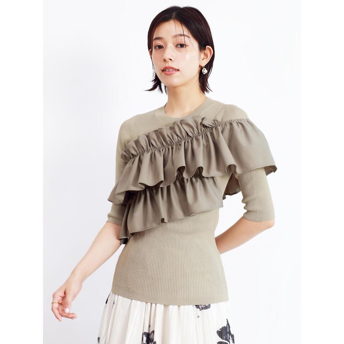 ヤマダヤ【FENNEL】フロントリボンフレアーギャザーワンピース ヤマダヤ【FENNEL】フロントリボンフレアーギャザーワンピース