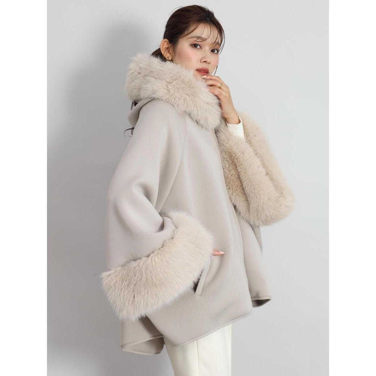 エコファーポンチョアウター | フェンネル(FENNEL) | マルイウェブチャネル