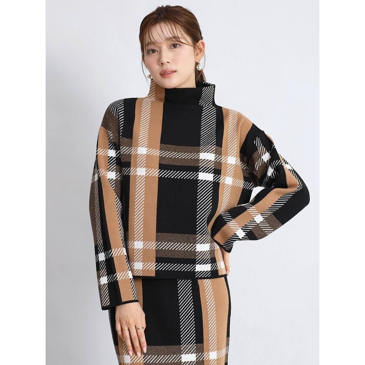 ヤマダヤ　ニットまとめ売り YARRA NEU ヤク混ニットプルオーバー NU-5552-418