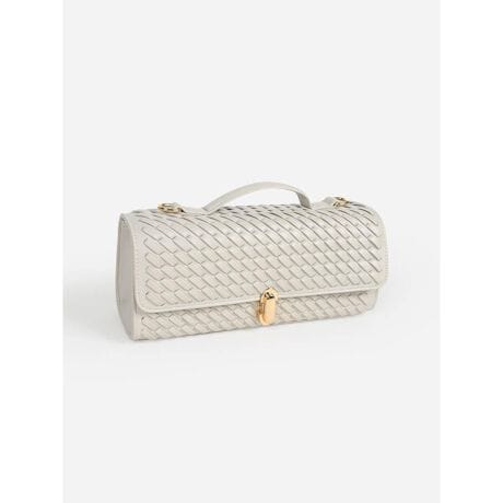 [^ԁF155118477]{ȃC[XgEGXgiVGbgjobOB҂݃fUCvX܂B߂̂Ȃ̂ŁAobÔ̂ڂŕAKvȂ̂Ǝog̗ǂ́BX}[gtHⒷzȂǂ̂oKiꂢɎ܂TCYłBƊ̂郌U[obÓAIP[WV[ő劈BVvŏiȃfUCȂ̂ŁALV[AR[fBl[gɓ݂܂Bt̃V_[xgŁAV_[obOւ̃AWB ގi͂(155118478)Be摜́A̓₨g̃j^[ݒȀƖɂۂ̏iƐFقȂꍇ܂B :12.5:17.5}`:7:13V_[xg:88.5~106.5{:463gV_[xg:67ge:1.5L