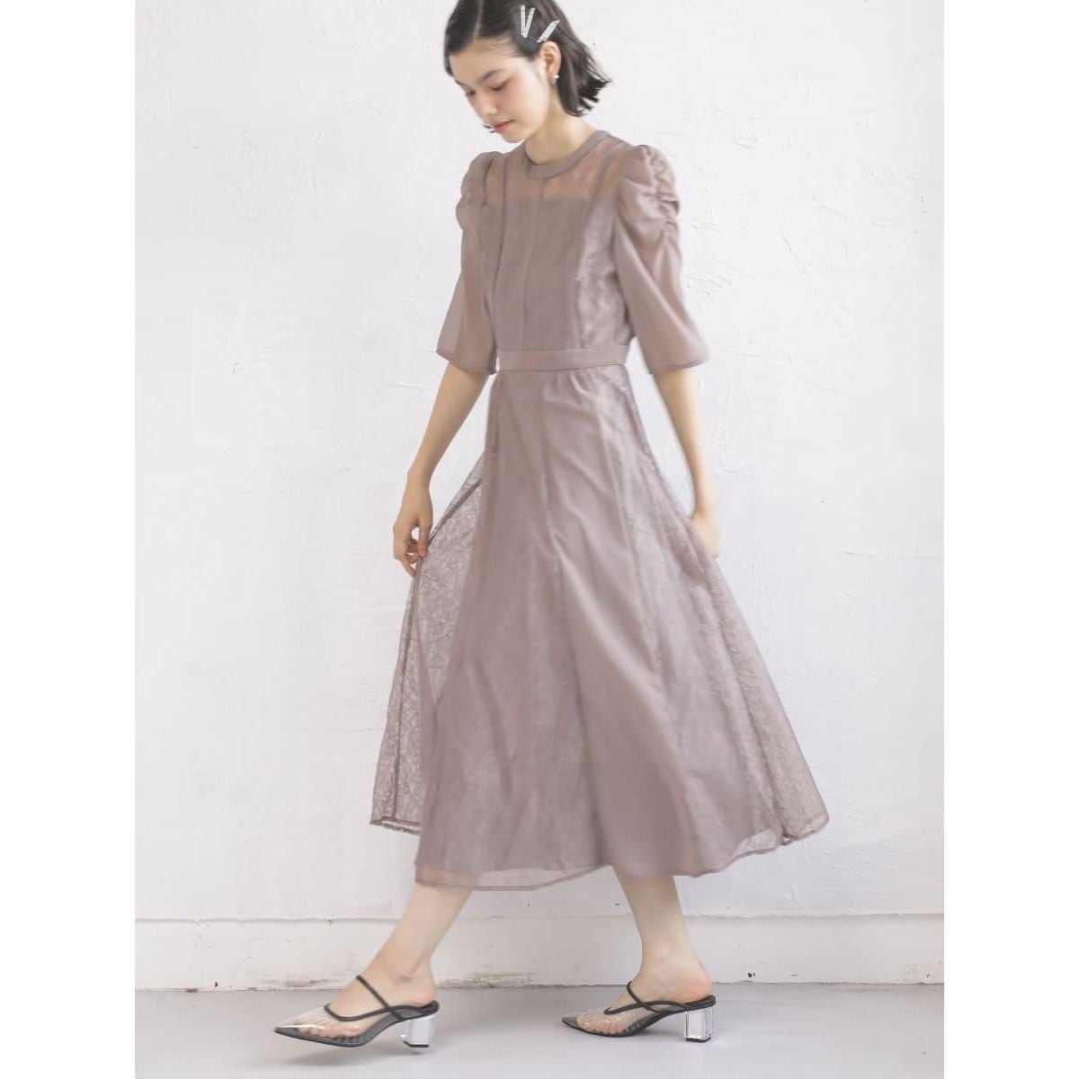 バルーンスリーブフラワー刺繍ドレス | プチローブ(petirobe) | マルイ