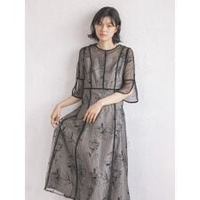 フラワー刺繍ラメチュールドレス