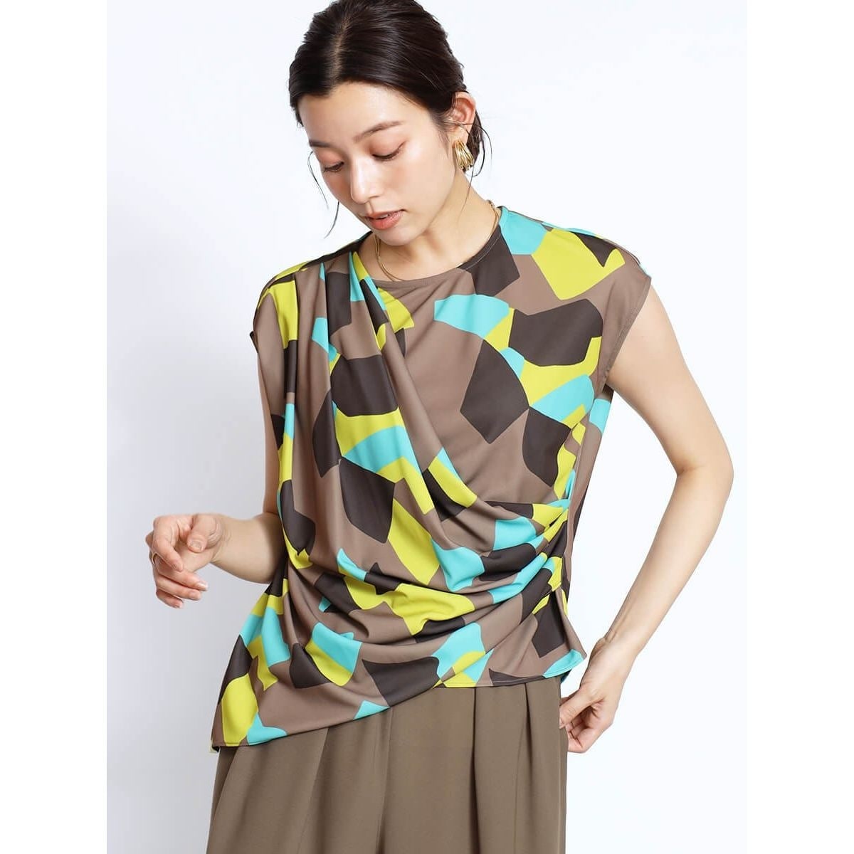 ジオメトリックカシュクールブラウス | グランターブル(GRANDTABLE