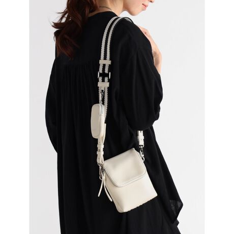 [^ԁF255100514]D]̃{gG{XSobOɐVoI{̂̓J[̃VvȂȂAʂ̃G{XS̃ANZgő݊̂fUCɁB2̃V_[xgC|[`A~j|[`́A[hX^COɍ킹ĎւO\Btȋgݍ킹ŃAW̕L̂|CgłBtbṽt@Xi[|Pbg܂ߎ[AICJ[hȂǂo|̕KvŏACe\ɓTCYBU[CNȎȂ̂ŁAǂȃX^COɂƂACełBBe摜́A̓₨g̃j^[ݒȀƖɂۂ̏iƐFقȂꍇ܂BΉTCYAirPodsFX}z(14~7cm)Fz F~PET{g 500mlF~A5 蒠F~A4 t@CF~m[gPC 15inchF~m{́n:18:12}`:5.5V_[xg():116~128V_[xg():85~130mC|[`n傫:11~9mt|[`n傫:10~6mdn{:163gV_[xg():67gV_[xg():130gC|[`:50gt|[`:35ge:1L