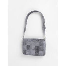 デニムライク編み込みスクエアバッグ