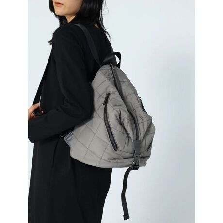 [^ԁF255100250]mg[x[X̒ɍ񂾁ANOUER̃Xeb`[N|Cg̃obNpbNBL}`ŉו肵₷AyʂȂ̂Őĝւ̕SyBTCh̃Xgbvɂ́ApXP[X܂BC|Pbg̏ct@Xi[ו̎oy񁝃AEghAȂP̃obOɂ߂ACełB  V[Y͂(25-51-00248)Be摜́A̓₨g̃j^[ݒȀƖɂۂ̏iƐFقȂꍇ܂BΉTCY@@@AirPodsFX}z(14~7cm)Fz FPET{g 500mlFA5 蒠FA4 t@CF~m[gPC 15inchF~[{]:33:26.5(ő):19:20.5V_[xg:48`89[d]{:553ge:16L