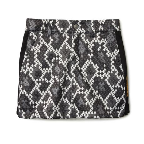 [^:775356]Xgb`蕗ʂɂG3̃{fBOXJ[gB̃gbvXƃZbgAbvŃR[fBl[g\łBG߂łKɃStyނ̂ɍœKłB